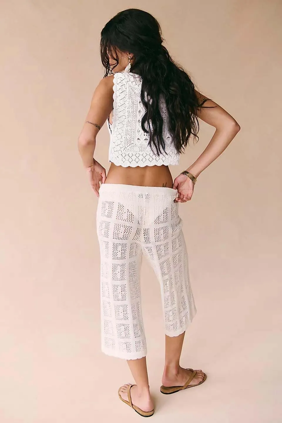 Amiblvowa Knit Vest Top Women Y2k Sexy Summer Slim Fit Crewneck Tank Sleeveless Going Out Knitted Cropped Crochet Sweater