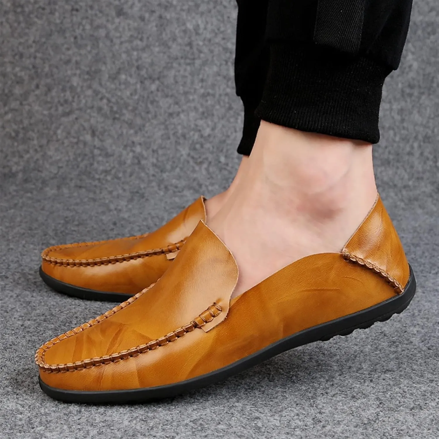 Easy to Put and Remove Shoes Smoking Loafer for Men Genuine Leather Round Toe Stitching Details Classic Resistant Soft Comfortable Driving Slip On for All Occasions