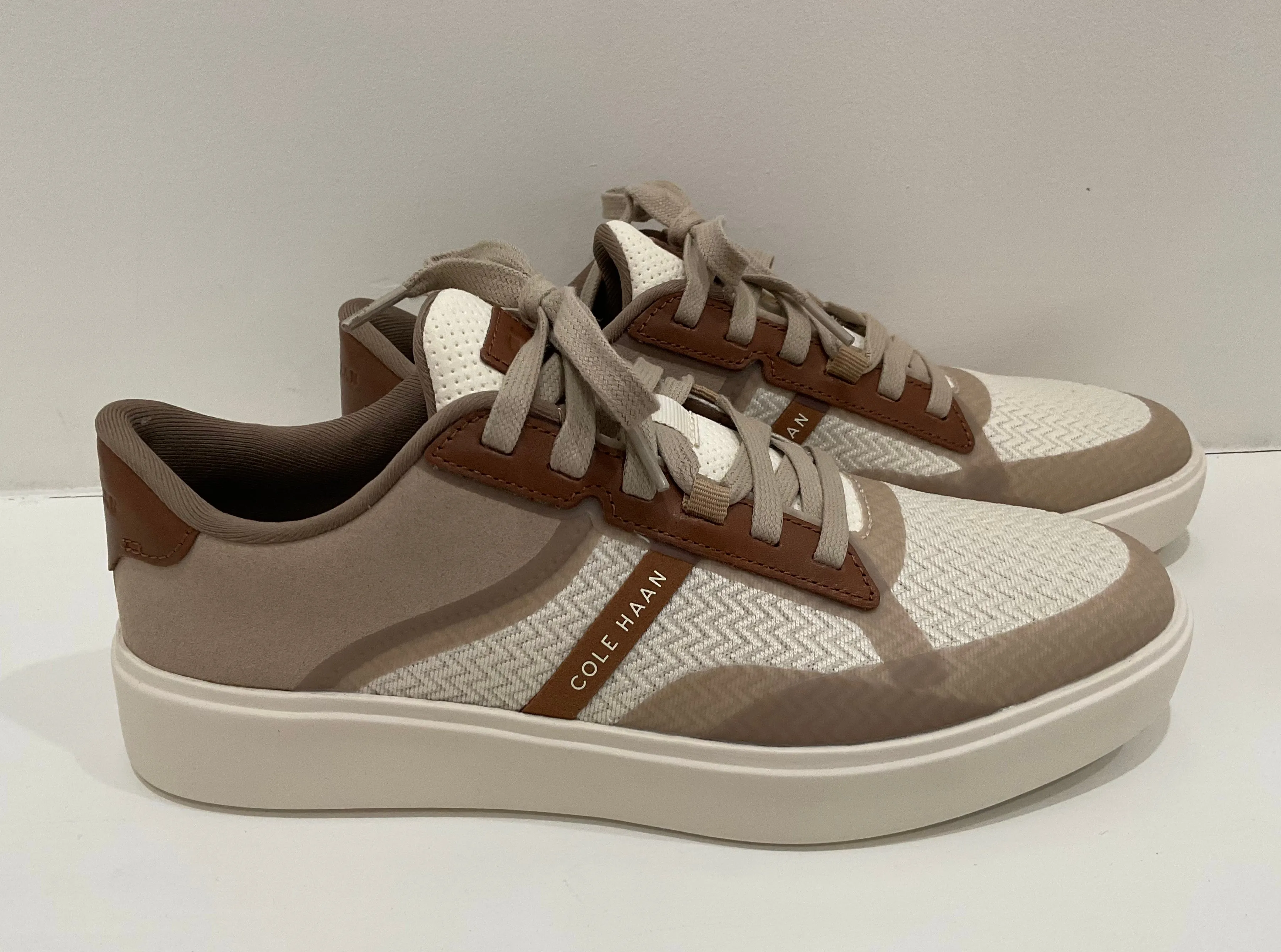 Grand Crosscourt Winner Sneaker - Ivory/Sesame