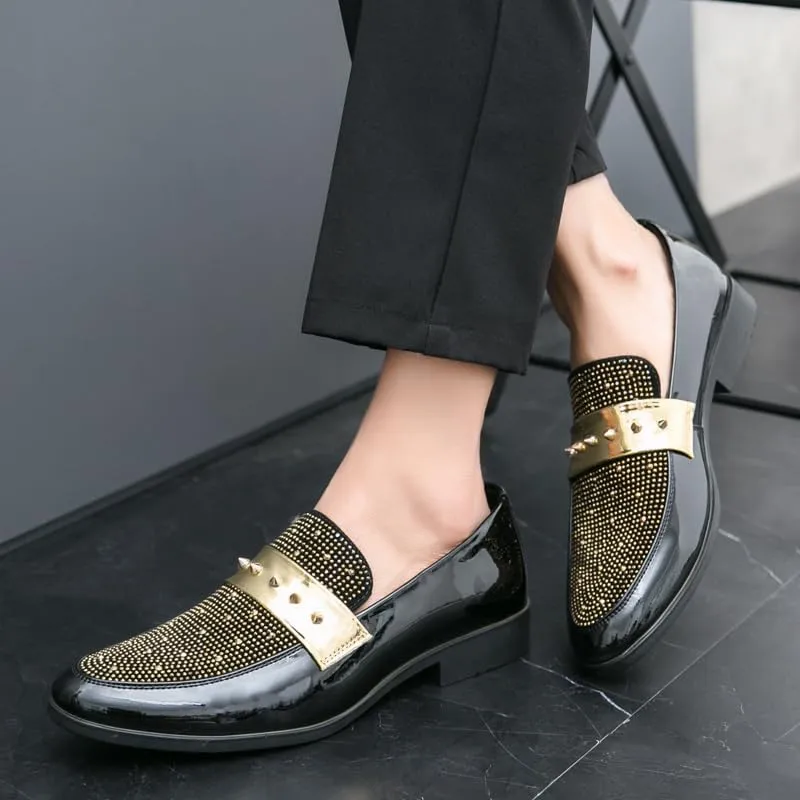 Luxury Leather Shoes Men Wedding Dress Shoes Designer Rivet Loafers Driving Shoes British Formal Oxford Men Handmade Casual Shoes for Party Shoes Flat Big Size 38-47