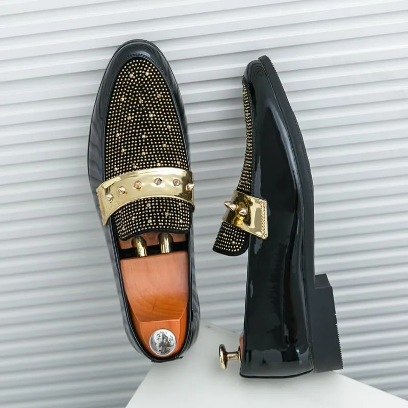 Luxury Leather Shoes Men Wedding Dress Shoes Designer Rivet Loafers Driving Shoes British Formal Oxford Men Handmade Casual Shoes for Party Shoes Flat Big Size 38-47