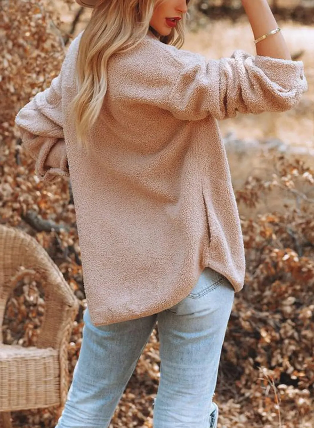 Nirovien Womens Oversized Fleece Jakcets Button Down Sherpa Shacket Fuzzy Coats Casual Warm Teddy Outwear with Pockets