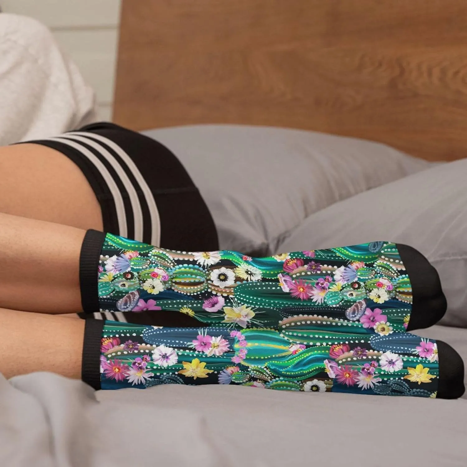 Novelty Fun Crew Socks Fashion Comfortable Men And Women Crazy Dress Socks