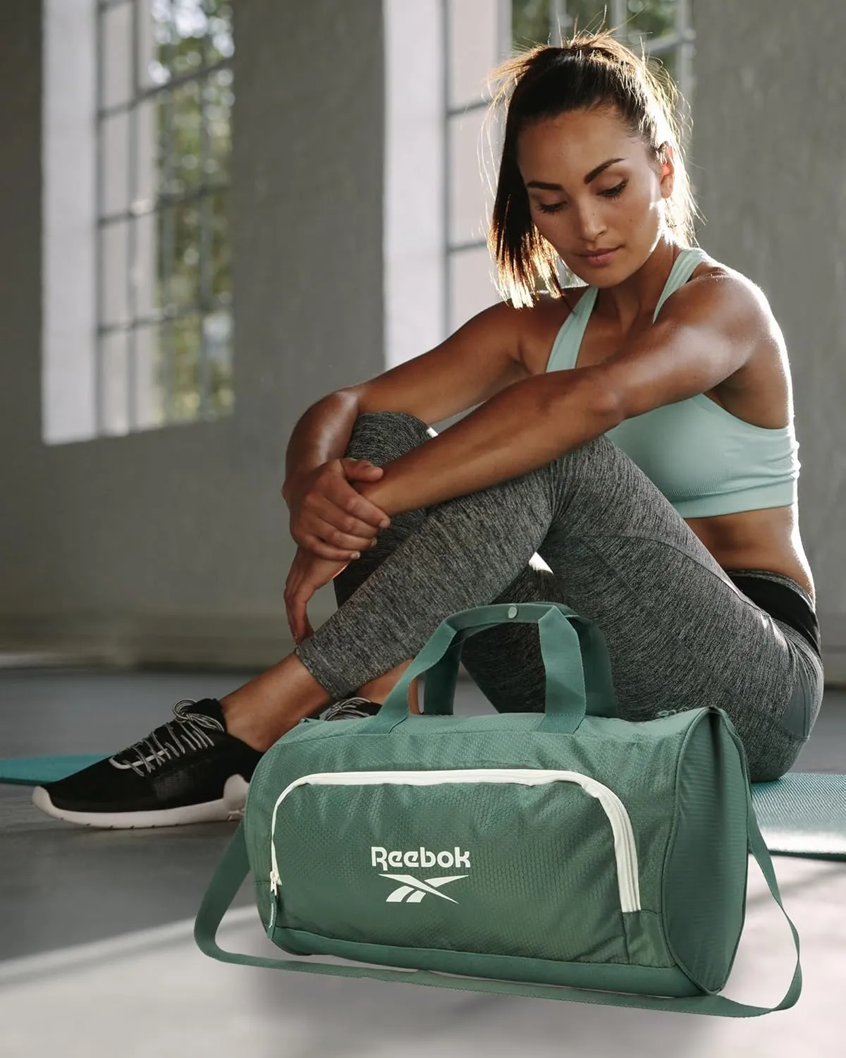 Reebok Duffle Bag - Unisex Lightweight Gym, Sports and Travel Mini Carry On Weekender Bags for Women and Men, Perth II Green, One Size