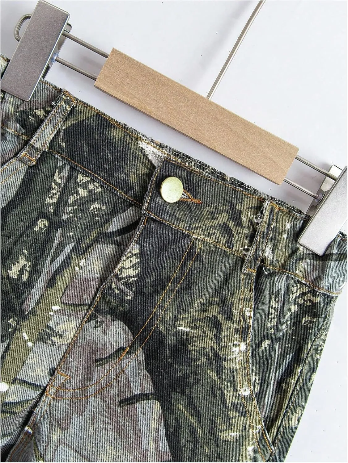 WDIRARA Boy's Zipper Fly Flap Pocket Cargo Pants Straight Leg Camo Denim Trousers