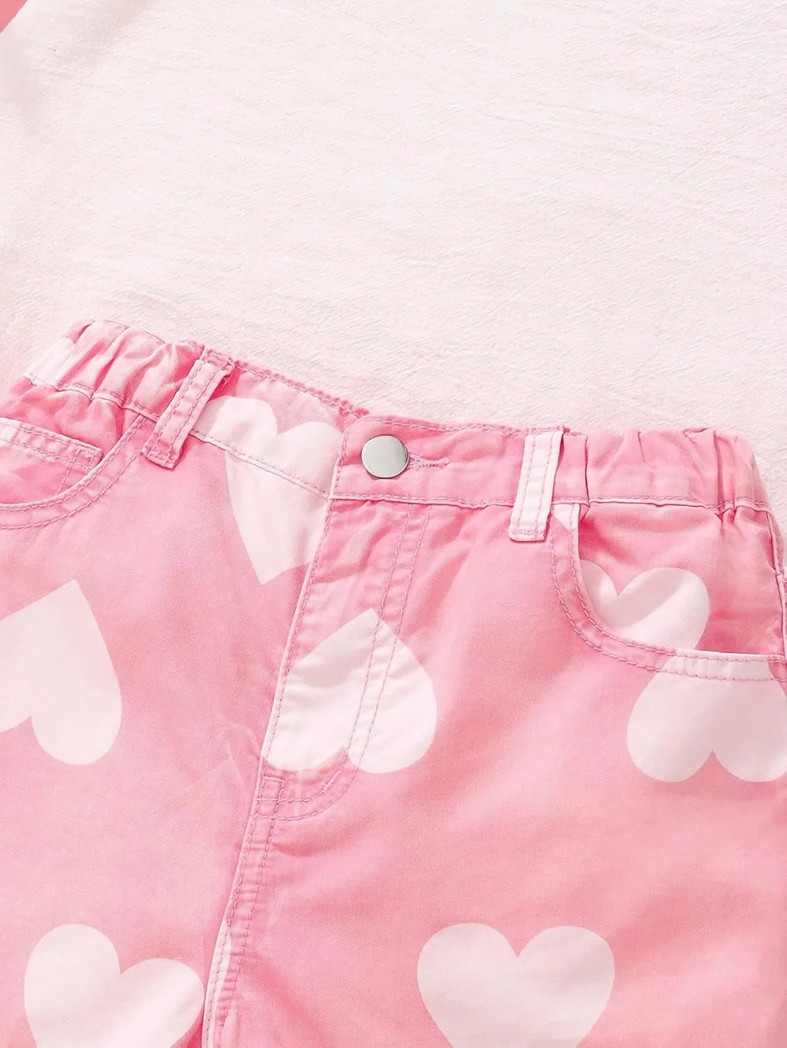 WDIRARA Girl's Heart Pattern High Waisted Straight Leg Denim Shorts with Pockets