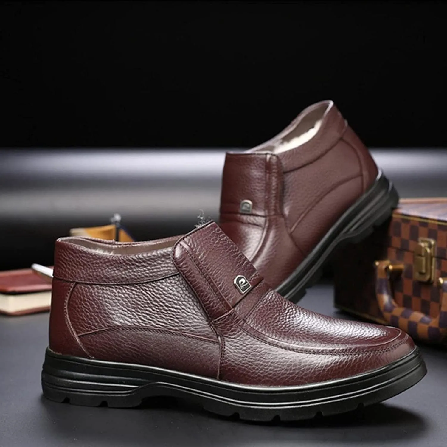 Yiozoi Men's Ankle Boots Winter Snow Proof Warm Plush High Top Leather Shoes Outdoor Walking Men's Leisure Work Boots